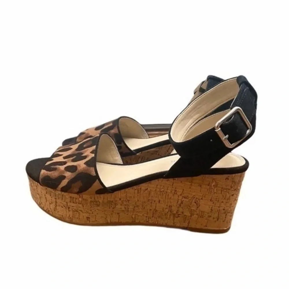 Marc Fisher Rillia Leopard Cheetah Platform Heels‎ Sandals